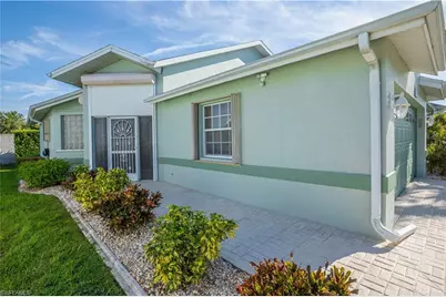 3762 Sabal Springs Blvd, North Fort Myers, FL 33917 - Photo 5