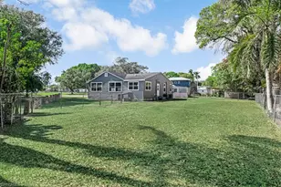 416 N Deane Duff Ave, Clewiston, FL 33440 - Photo 17
