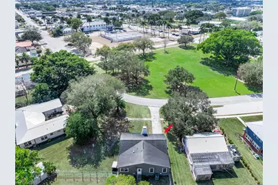416 N Deane Duff Ave, Clewiston, FL 33440 - Photo 1