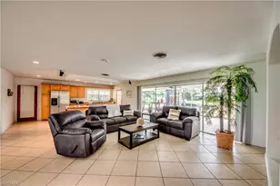 5359 Majestic Ct, Cape Coral, FL 33904 - Photo 7