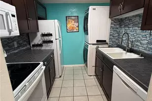 431 Van Buren St, Fort Myers, FL 33916 - Photo 9
