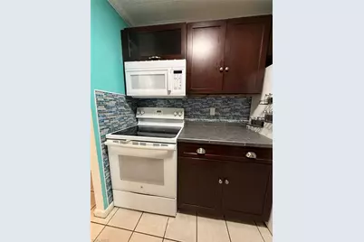 431 Van Buren St #C7, Fort Myers, FL 33916 - Photo 11