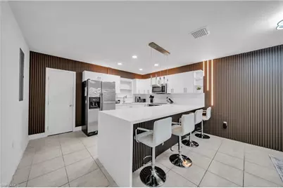 7929 NW 36 Ct, Miami, FL 33147 - Photo 5