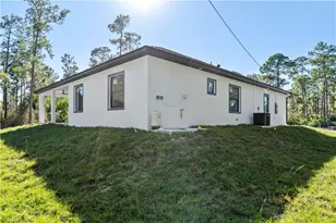 1112 Calvin Ave, Lehigh Acres, FL 33972 - Photo 7
