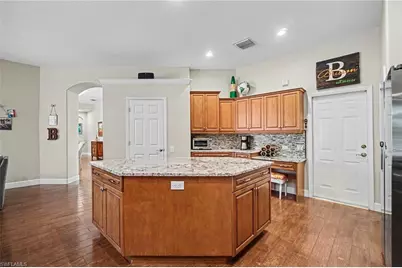 15220 Blackhawk Dr, Fort Myers, FL 33912 - Photo 9