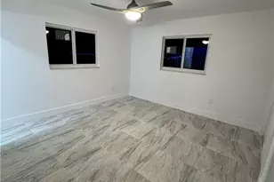 1201 Betmar Blvd, North Fort Myers, FL 33903 - Photo 7