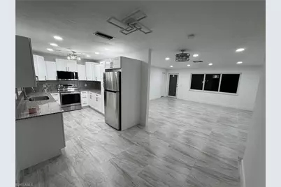 1201 Betmar Blvd, North Fort Myers, FL 33903 - Photo 3