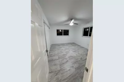 1201 Betmar Blvd, North Fort Myers, FL 33903 - Photo 5