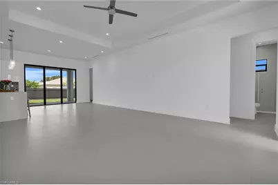 914 Chiquita Blvd N, Cape Coral, FL 33993 - Photo 13