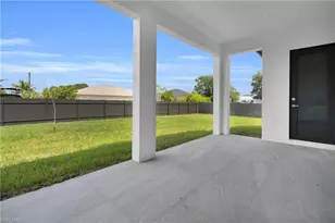 914 Chiquita Blvd N, Cape Coral, FL 33993 - Photo 35