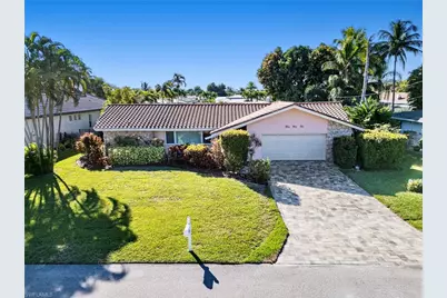392 Snow Dr, Fort Myers, FL 33919 - Photo 47