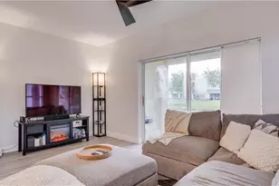 10053 Poppy Hill Dr, Fort Myers, FL 33966 - Photo 13