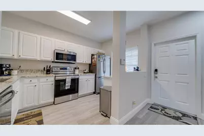 10053 Poppy Hill Dr, Fort Myers, FL 33966 - Photo 5