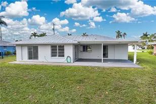 2031 SE 25th Ln, Cape Coral, FL 33904 - Photo 31