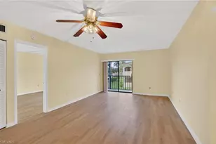 12481 McGregor Blvd, Fort Myers, FL 33919 - Photo 7