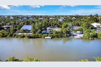5809 Sanibel Captiva Rd, Sanibel, FL 33957 - Photo 11