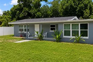 257 Evergreen Rd, North Fort Myers, FL 33903 - Photo 3