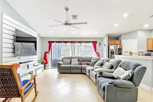 704 Moore Ave, Lehigh Acres, FL 33972 - Photo 9