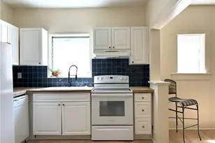 2156 Victoria Ave, Fort Myers, FL 33901 - Photo 9