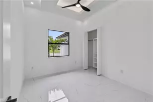 330 SW 26th Pl, Cape Coral, FL 33991 - Photo 15
