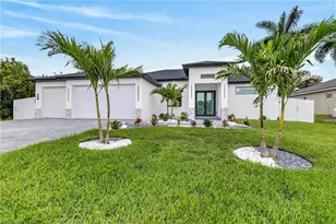 330 SW 26th Pl, Cape Coral, FL 33991 - Photo 1