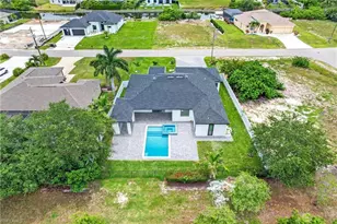 330 SW 26th Pl, Cape Coral, FL 33991 - Photo 45