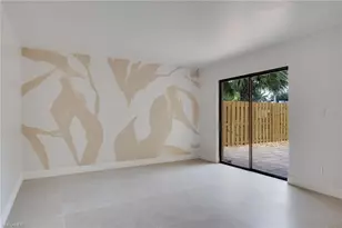 4047 Sandlewood Ln, Fort Myers, FL 33907 - Photo 13