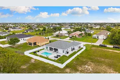 2715 NW 7th St, Cape Coral, FL 33993 - Photo 21
