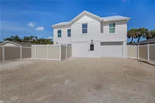 2551 Tamarind St, Saint James City, FL 33956 - Photo 1