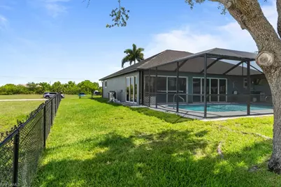 613 NW 14th Ter, Cape Coral, FL 33993 - Photo 45