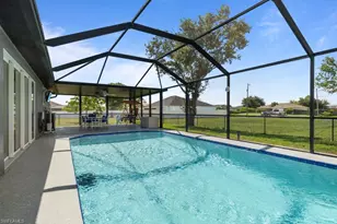 613 NW 14th Terrace, Cape Coral, FL 33993 - Photo 5