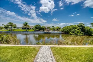 203 SW 14th Ave, Cape Coral, FL 33991 - Photo 7