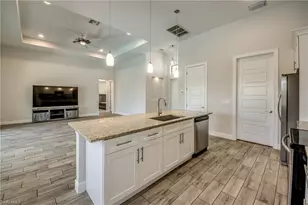 203 SW 14th Ave, Cape Coral, FL 33991 - Photo 13