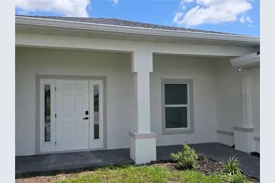211 NE 31st St, Cape Coral, FL 33909 - Photo 9
