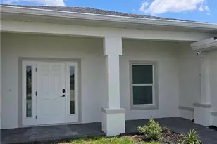 211 NE 31st St, Cape Coral, FL 33909 - Photo 9