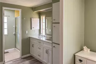 5558 Sir Walter Way, North Fort Myers, FL 33917 - Photo 5