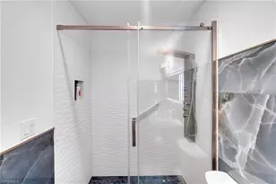 6511 Royal Woods Dr, Fort Myers, FL 33908 - Photo 21