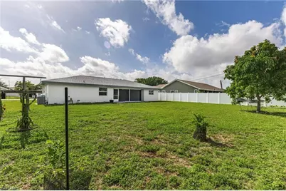 4208 SE 2nd Ave, Cape Coral, FL 33904 - Photo 37