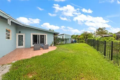 1721 Club House Rd, North Fort Myers, FL 33917 - Photo 29