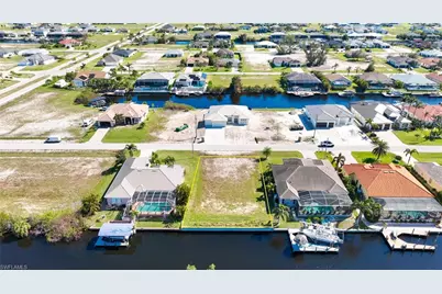 722 NW 39th Ave, Cape Coral, FL 33993 - Photo 31