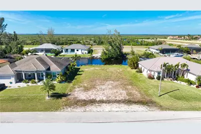 722 NW 39th Ave, Cape Coral, FL 33993 - Photo 23
