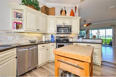 9240 Willowcrest Ct, Fort Myers, FL 33908 - Photo 25