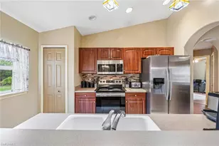 437 Raymer St, Lehigh Acres, FL 33974 - Photo 13