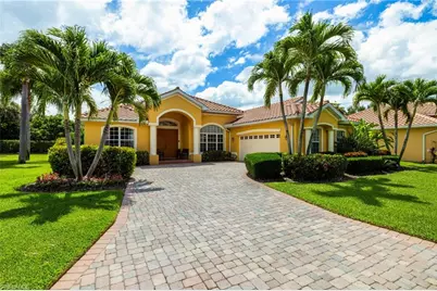 9836 Los Altos Ct, Fort Myers, FL 33919 - Photo 1