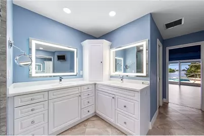 508 SW 6th St, Cape Coral, FL 33991 - Photo 29