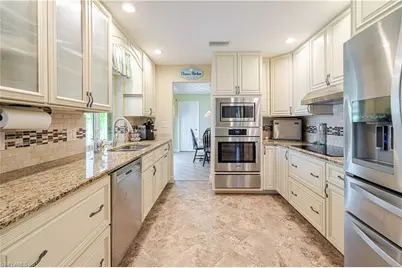 15840 Lake Candlewood Dr, Fort Myers, FL 33908 - Photo 11