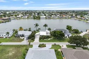 858 SE 1st Terrace, Cape Coral, FL 33990 - Photo 45