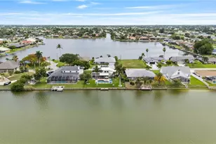 858 SE 1st Terrace, Cape Coral, FL 33990 - Photo 3
