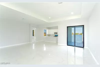 1825 Tropicana Pkwy W, Cape Coral, FL 33993 - Photo 9