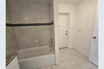 329 SW 21st Ln, Cape Coral, FL 33991 - Photo 25